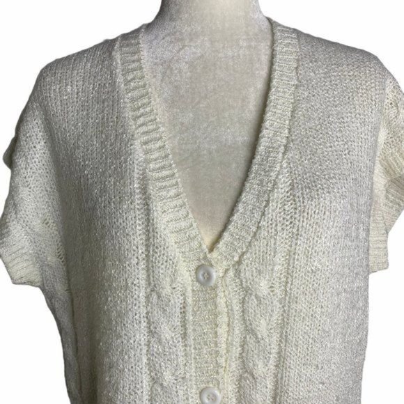 Vintage Short Sleeve Knit Cardigan Sweater L White Buttons Short Sleeves Pockets - Picture 2 of 6